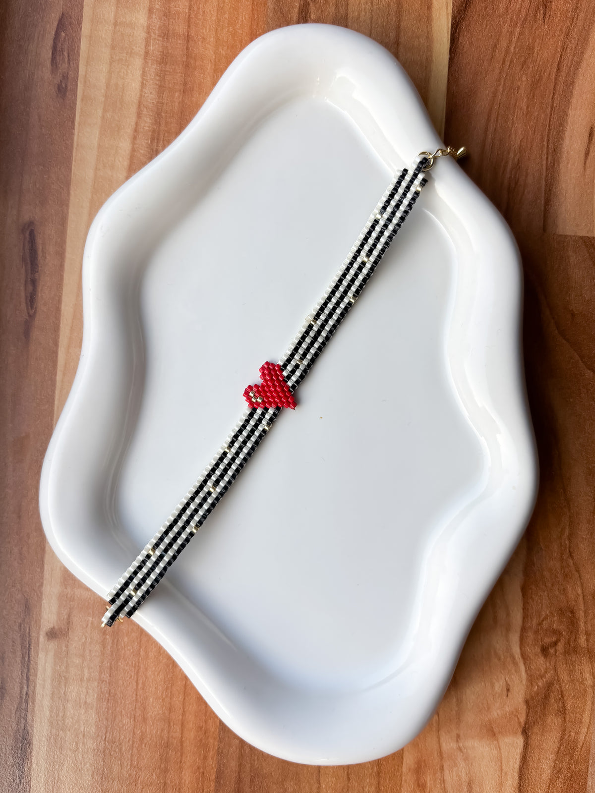 Single Heart Bracelet